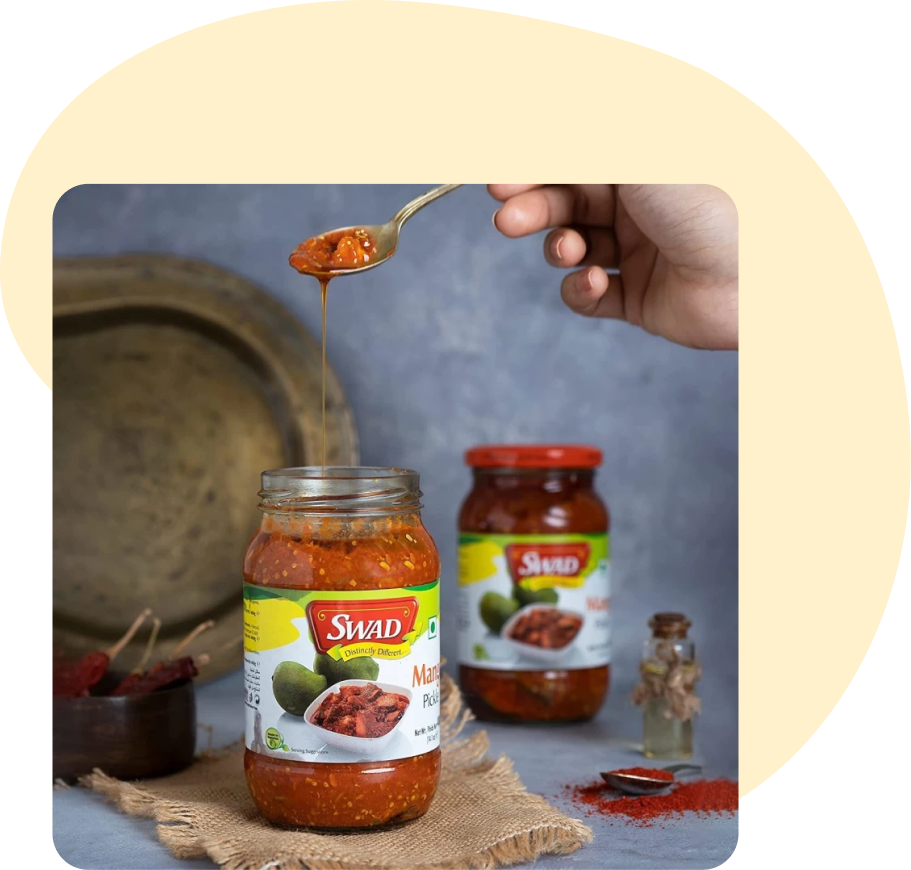 SWAD Combo Pack of Green Chilli Pickle|Mango Pickle|Mixed Pickle 400g|Gorkeri 500g