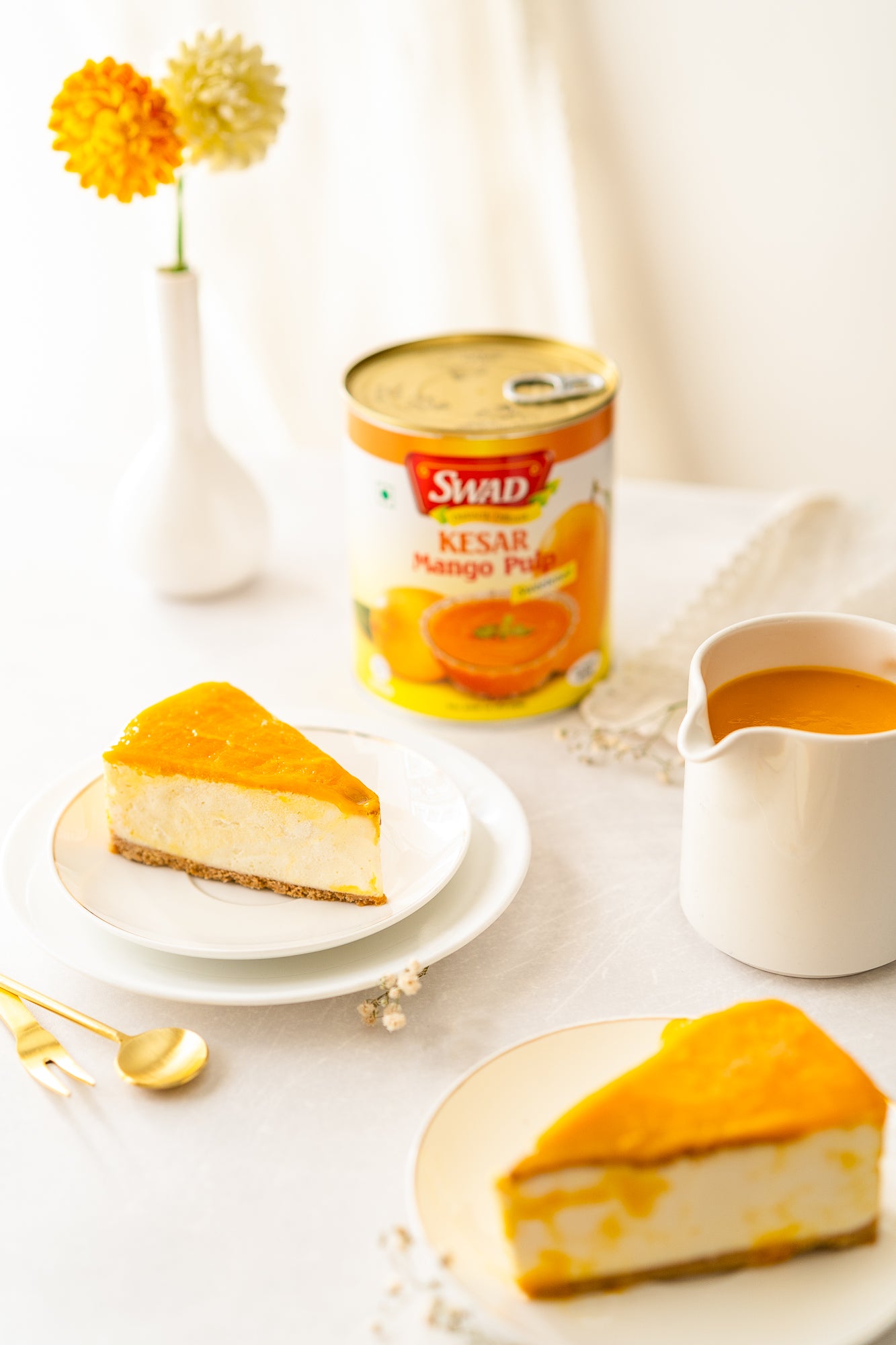 SWAD Kesar Mango Pulp 850g