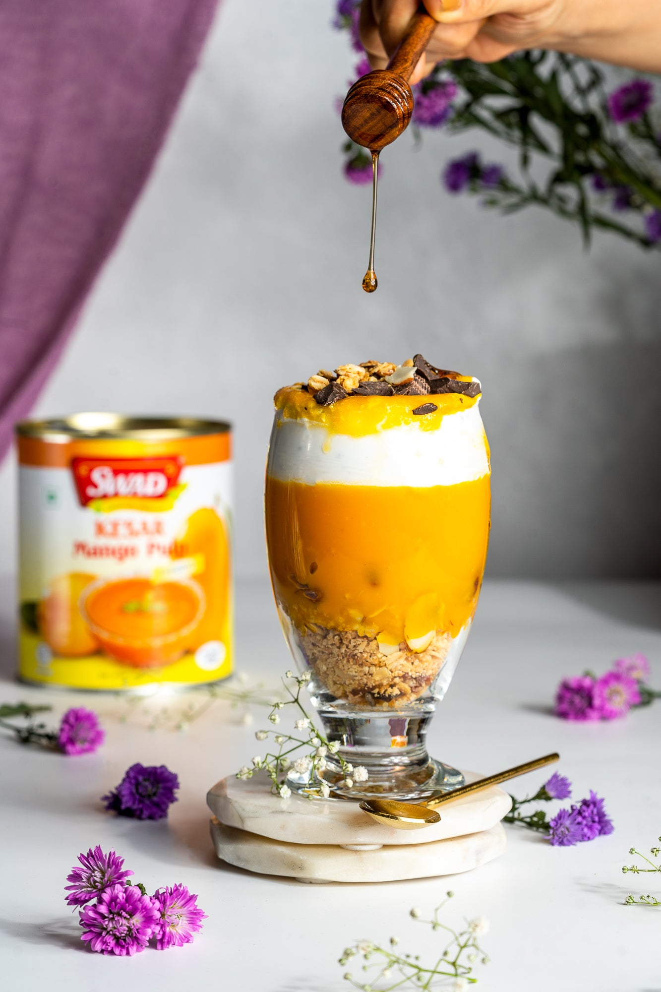 SWAD Kesar Mango Pulp 850g