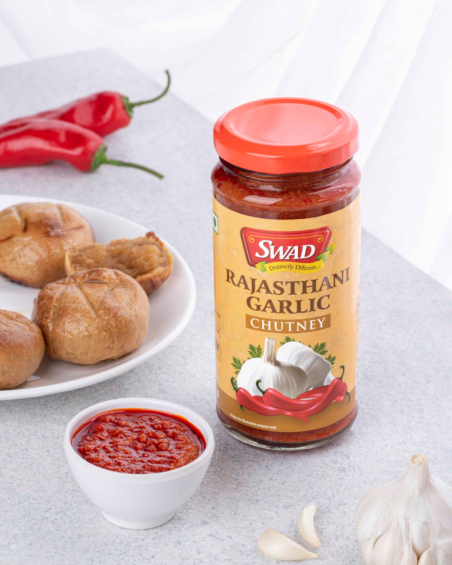 Daily Taste starter combo: Mango Pickle 400g & garlic chutney 250g