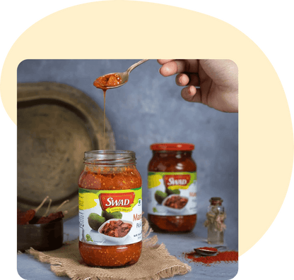 SWAD Combo Pack of Green Chilli Pickle|Mango Pickle|Mixed Pickle 400g|Gorkeri 500g